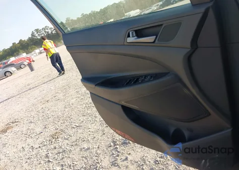 2017 Hyundai Tucson Se from USA, damaged, VIN KM8J23A49HU254999